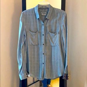 NEW blouse with floral cuffs